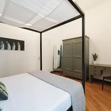 5 Lampadi Loft Apartamento Génova