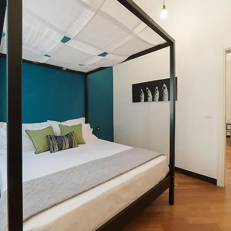 Cinque Lampadi Loft Genoa