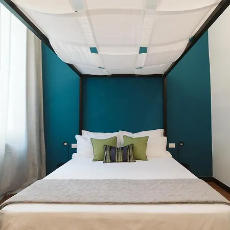 Cinque Lampadi Loft * Gênes