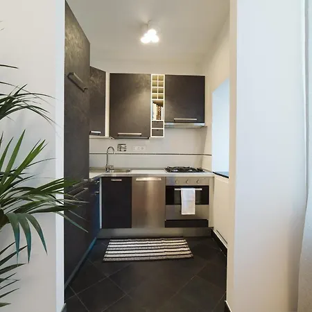 Cinque Lampadi Loft Appartement *