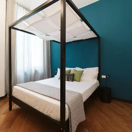 Cinque Lampadi Loft Gênes