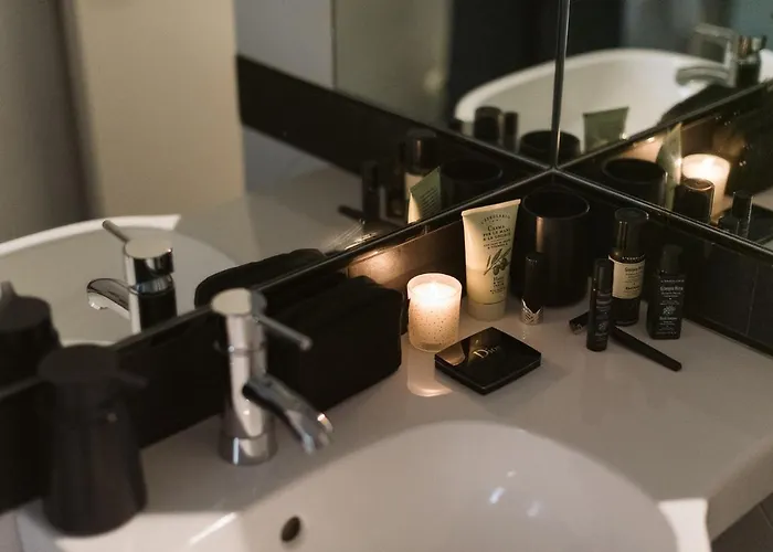 5 Lampadi Loft * جنوة