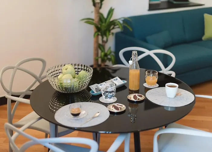 5 Lampadi Loft شقة