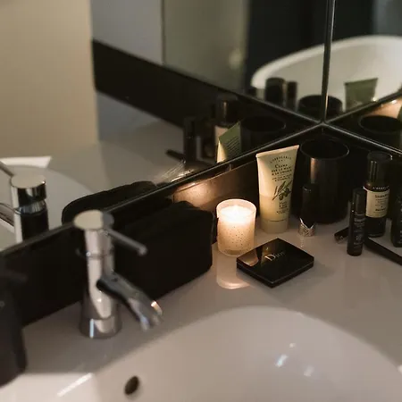 5 Lampadi Loft * ג'נובה