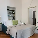 5 Lampadi Loft Apartment Genoa